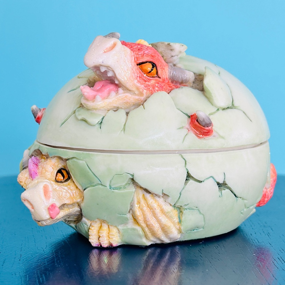 NEW in BOX Studio Collection, Veronese Design Fantasy Dragon Trinket Box